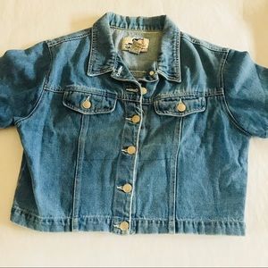 Short sleeved denim top